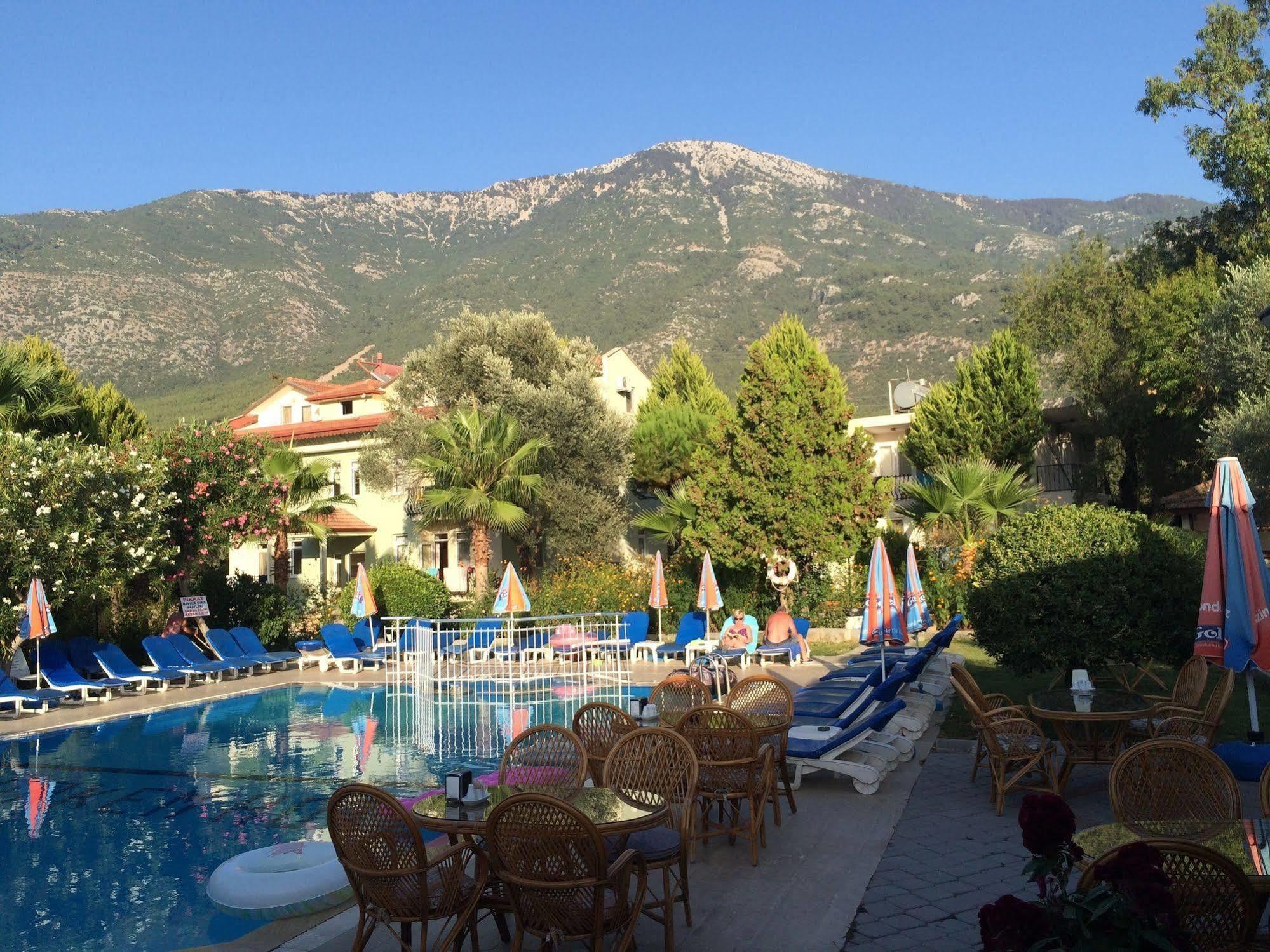 Gorkem Hotel & Apartments Oludeniz Exterior photo